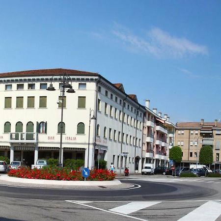 Albergo Italia Fossalta di Piave ภายนอก รูปภาพ